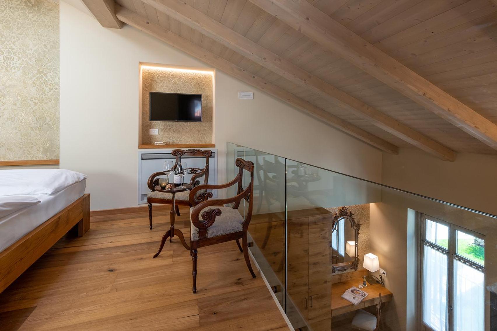 Sunstar Hotel Piemont Castello Di Villa Isola d'Asti 객실 사진