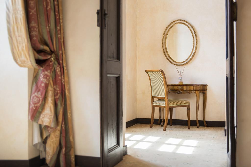 Sunstar Hotel Piemont Castello Di Villa Isola d'Asti 객실 사진